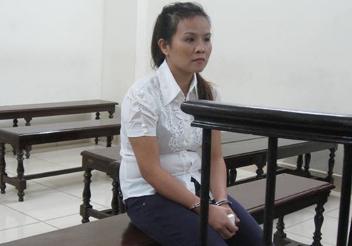 Quý bà sang chảnh Cao Thị Xuân Hương tại phiên tòa