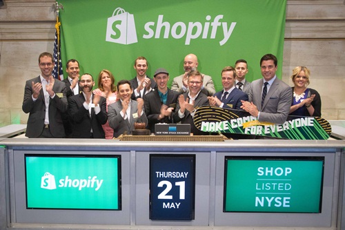 
Shopify niêm yết hồi tháng 5. Ảnh: CTV News
