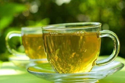 
Uống trà xanh giúp giảm nguy cơ bệnh tim mạch, ung thư. Ảnh: kadinlarkulubu.
