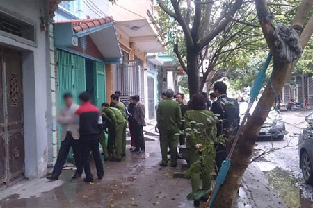 Nh&agrave; ri&ecirc;ng của Trưởng C&ocirc;ng an TP.Phủ L&yacute;, nơi xảy ra vụ nổ s&uacute;ng.