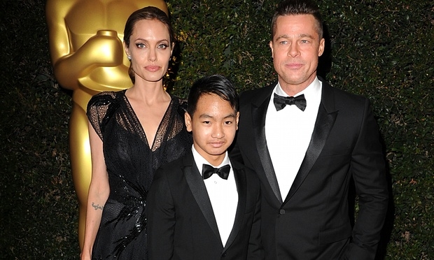 Cặp vợ chồng Jolie-Pitt và con trai Maddox. (Ảnh: Steve Granitz/WireImage)