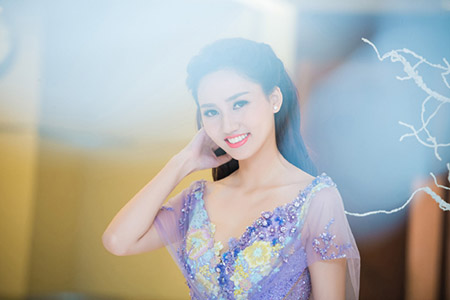 Cô không bao giờ ghen tỵ với Phạm Hương vì Tân Hoa hậu được truyền thông, khán giả chú ý nhiều hơn mình.