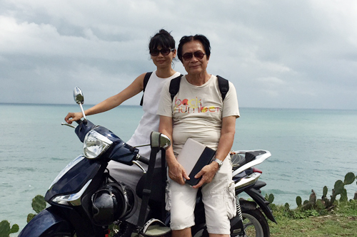 Thủy Phạm và Dương Thụ cùng nhau đi chơi tại Phú Yên trong tháng 11.