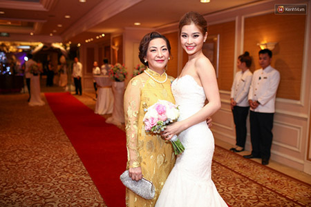 Diễm Trang và mẹ