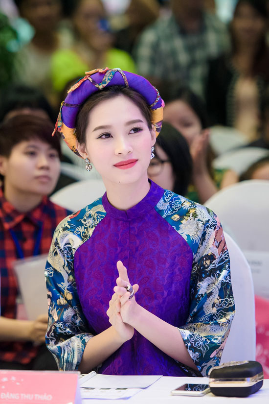 Đặng Thu Thảo cho biết, cô rất yêu mến đất nước, con người Nhật Bản. Khi được mời dự sự kiện do Trung tâm giao lưu văn hóa Nhật tại Việt Nam tổ chức, cô liền sắp xếp lịch công việc và học tập để dự.