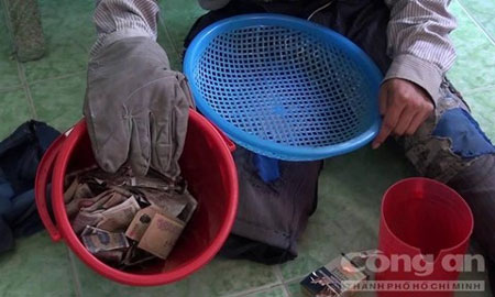 Mỗi tháng Lượm kiếm hơn 10 triệu đồng - Ảnh: Lê Huân