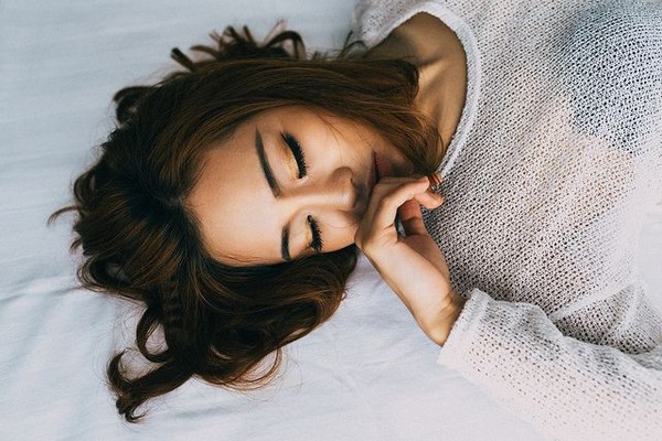 Những mẹo làm đẹp qua đêm bất kỳ quý cô nào cũng cần nắm được Những mẹo làm đẹp qua đêm bất kỳ quý cô nào cũng cần nắm được