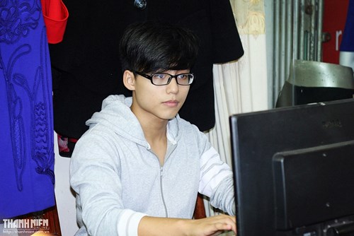 Em trai Sơn Tùng M -TP mơ ước trở thành nhà báo để bảo vệ anh - Ảnh: Lê Nam