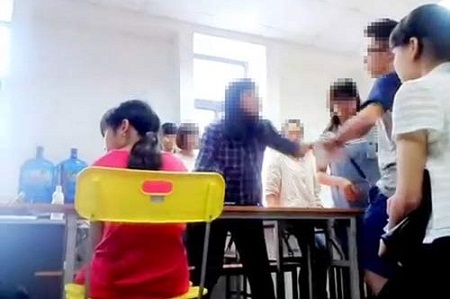 Màn mắng chửi học viên của cô giáo “cung bọ cạp” Lê Na (Trung tâm Anh ngữ Lena).