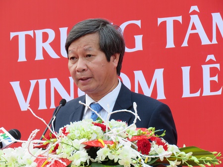 Ông Lê Khắc Hiệp-PCT tập đoàn Vin Group phát biểu tại buổi lễ