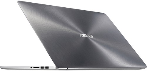 
Chiếc Zenbook của Asus.
