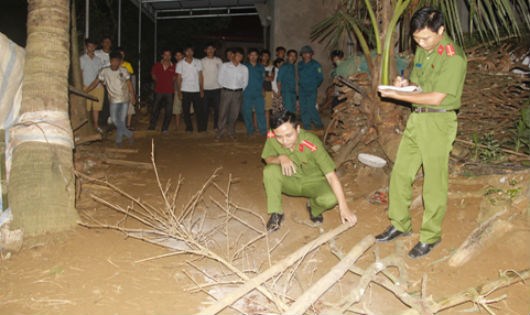 
Hiện trường nơi nghi phạm tấn công đám trẻ đang chơi đùa.
