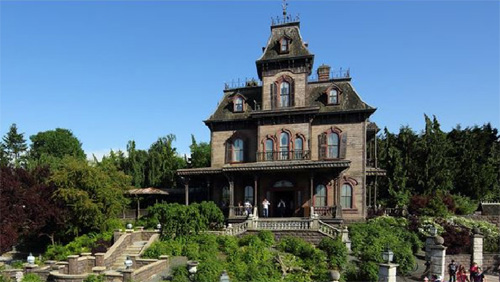 
Phantom Manor - ngôi nhà ma ám ở Disneyland Paris (Ảnh SMH)
