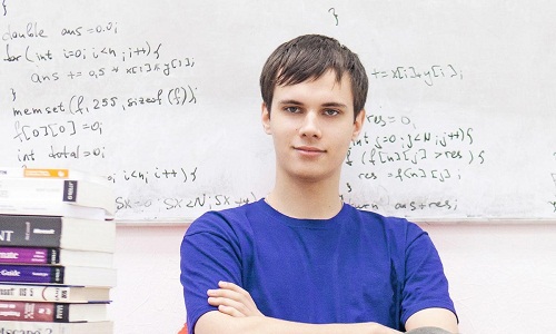 Thiên tài chuyên đi thi giải lập trình Gennady Vladimirovich Korotkevich. Ảnh: ITMO University.