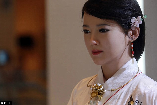 
Jia Jia có gương mặt vô cùng xinh đẹp.
