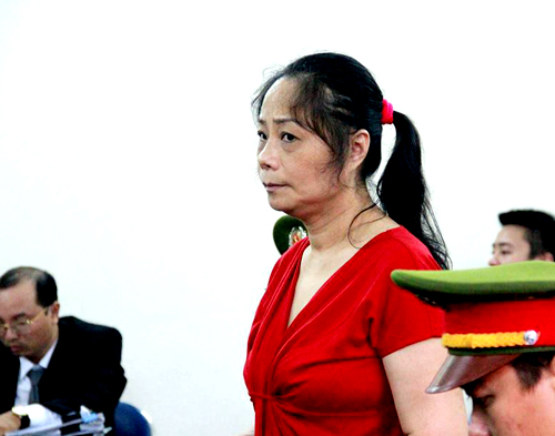 Bà Trương Thị Tuyết Nga không thừa nhận đã lừa đảo các bị hại.