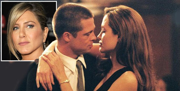 
Dù bị chỉ trích nhiều khi bỏ Jennifer để đến với Angelina Jolie nhưng Brad Pitt tin tưởng vào quyết định của đời mình vì chỉ ở bên Jolie anh mới thấy tình yêu thực sự
