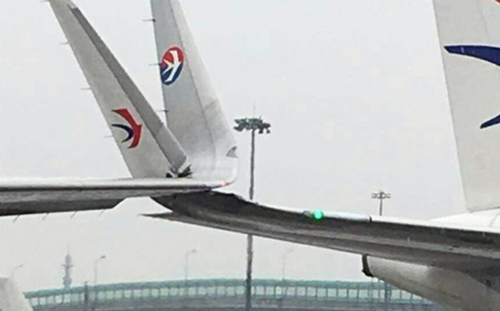 Shanghai Daily đưa tin sự cố xảy ra vào khoảng 12h10 hôm qua tại sân bay quốc tế Hồng Kiều ở Thượng Hải.