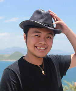 Châu Thanh Vũ (24 tuổi), học bổng toàn phần Tiến sĩ Kinh tế tại Đại học Harvard, Mỹ.