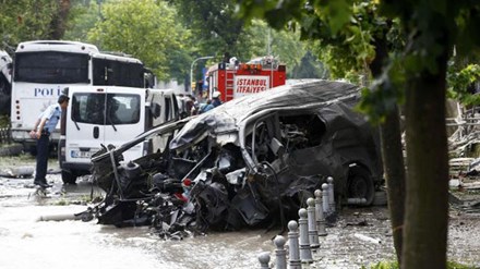 
Hiện trường vụ đánh bom ở Istanbul hôm 7/6
