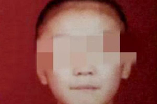 Xiaoguo tự tử vì không chịu được nỗi đau bị bố cưỡng hiếp. Ảnh: CEN
