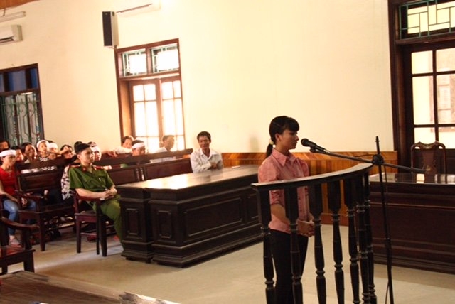 Ngô Thị Hiền tại phiên xử sáng nay.