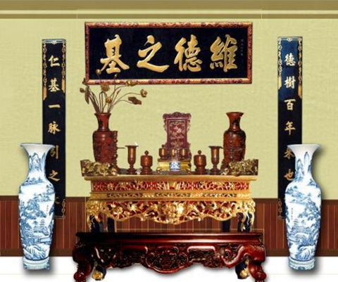 Lau dọn b&agrave;n thờ kh&ocirc;ng phải l&agrave; một c&ocirc;ng việc đơn giản