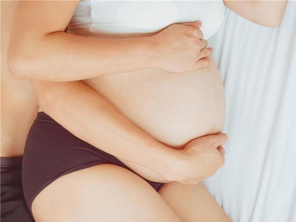 Mang thai vẫn được quan hệ tình dục trừ khi bác sĩ khuyên không nên.