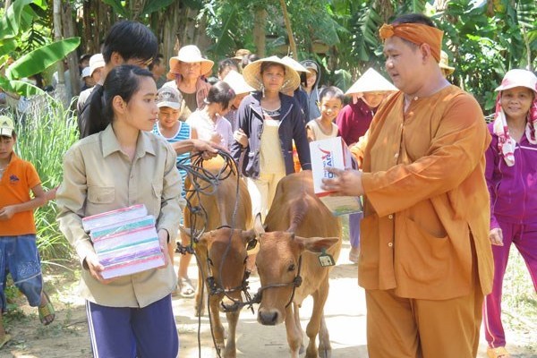 
Minh Béo đã 5 năm làm MC chương trình Lục Lạc Vàng
