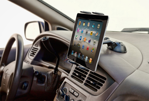
Khi đỗ xe, không nên để điện thoại, tablet bên trong.
