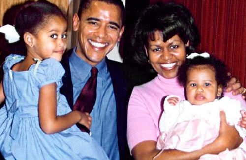 
Obama cùng vợ từng trải qua những ngày tháng vất vả, căng thẳng khi vừa đi làm, vừa trả nợ. Ảnh: Huffington Post.

