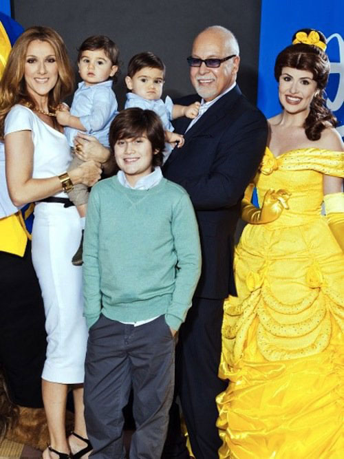 Gia đình hạnh phúc của Celine Dion tại lễ ra mắt phim Người đẹp và ác thú tháng 1/2012.