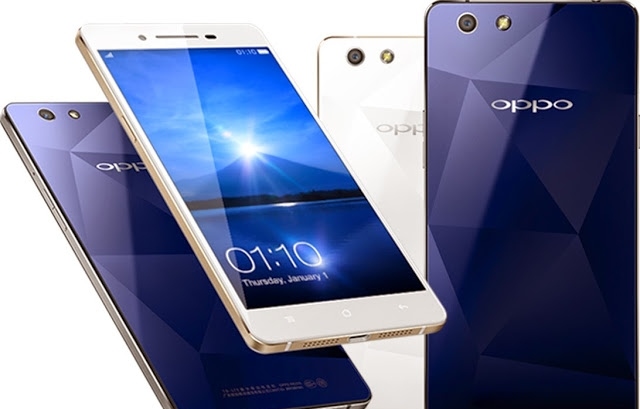 
Nhưng tất cả chỉ dừng lại ở đó, Oppo Mirror 5 sử dụng màn hình 5 inch nhưng độ phân giải chỉ qHD 540 x 960 pixel trong khi các smartphone cùng phân khúc đều sử dụng màn hình có độ phân giải HD trở lên. Máy dùng chip Snapdragon 410 4 nhân với RAM 2GB, bộ nhớ trong 16GB, camera trước và sau có độ phân giải lần lượt 5 và 8 megapixel, đi kèm nhiều tính năng hay như chế độ làm đẹp chân dung, chế siêu độ phân giải SuperHD, phơi sáng 8 giây hay chế độ Manual cho phép lấy nét tay và tuỳ chỉnh các thông số như ISO, EV để có bức hình ưng ý.

Theo XHTT
