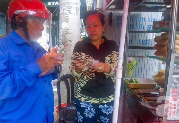 Chị &Aacute;nh (b&aacute;n b&aacute;nh m&igrave;) chứng kiến cảnh người lạ mặt dụ b&eacute; Ng&acirc;n l&ecirc;n xe.