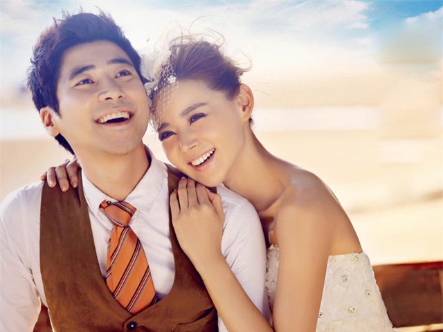 Hãy nhớ, chồng bạn không đủ tinh tế và tài phép để đoán định được mong muốn vốn dĩ đã hết sức phức tạp của vợ. Vậy nên, chìa khóa để không làm khó chồng và khiến bạn hài lòng chính là: Nói ra điều mình muốn! (Ảnh minh họa)