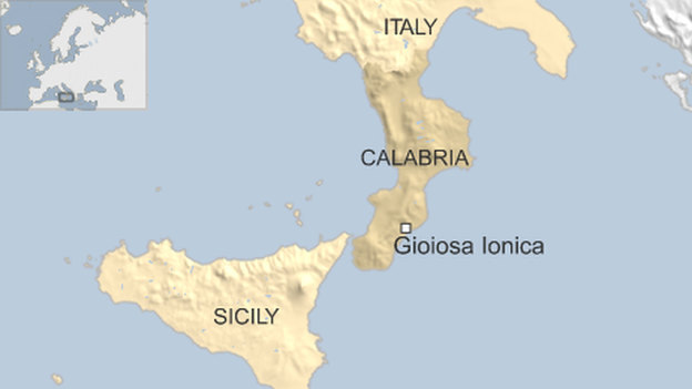 
Vị tr&iacute; th&agrave;nh phố Gioiosa Ionica tr&ecirc;n bản đồ. Ảnh: BBC.
