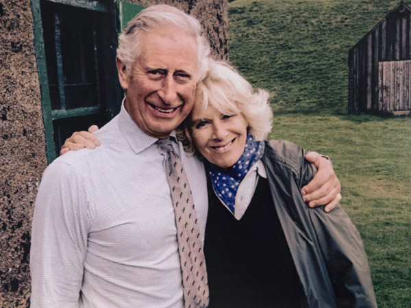
Cuộc sống vợ chồng hạnh phúc hiện tại của Thái tử Charles và Camilla, công nương xứ Cornwall. Ảnh: Clearance House
