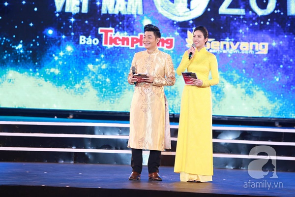 
MC Tuấn Tú và Hoa hậu Ngọc Hân là hai người dẫn dắt cho đêm chung khảo tối nay.
