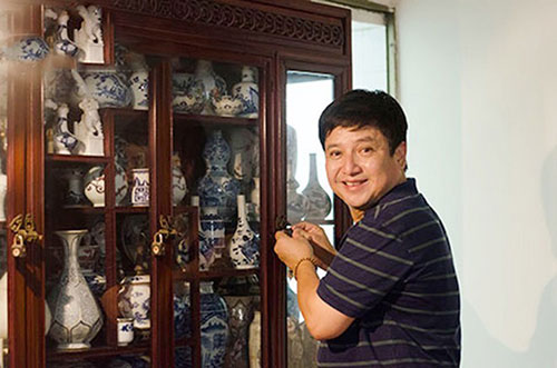 Có rất nhiều đồ cổ trong nhà nhưng Chí Trung không bao giờ nhận mình là người sưu tầm cổ vật. Ảnh: TL