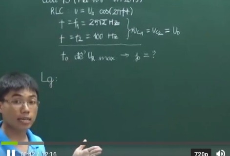 Lại Đắc Hợp trong video phân tích sai sót của đề thi Vật lý, kỳ thi THPT quốc gia.