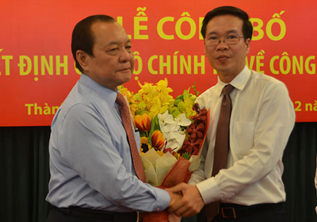 &Ocirc;ng L&ecirc; Thanh Hải tin tưởng &ocirc;ng V&otilde; Văn Thưởng sẽ lu&ocirc;n ho&agrave;n th&agrave;nh nhiệm vụ được giao