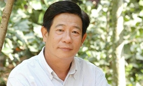 
Nguyễn Hậu là mội người bạn thân thiết của đạo diễn Châu Huế.
