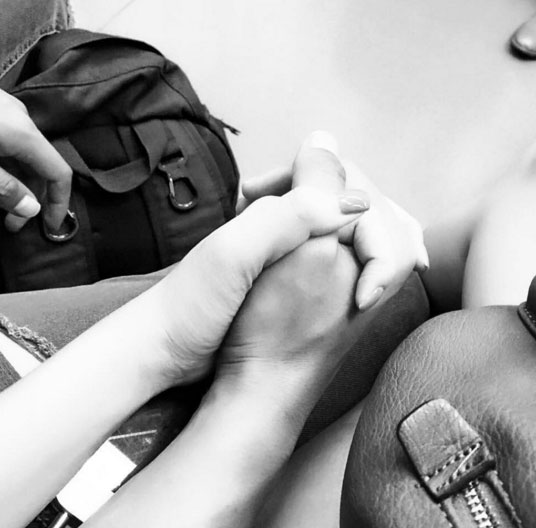 
D&ugrave; Kỳ H&acirc;n kh&ocirc;ng viết t&ecirc;n cụ thể, nhiều người vẫn đo&aacute;n chắc đ&oacute; ch&iacute;nh l&agrave; Mạc Hồng Qu&acirc;n.
