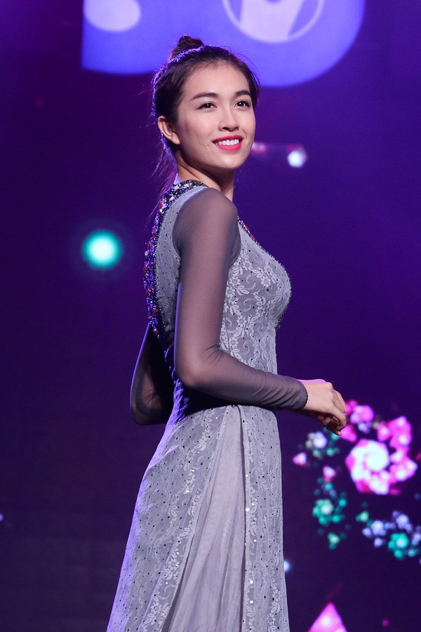 Á hậu Lệ Hằng trong chương trình Chào tuổi 30 của Báo Thanh Niên đầu tháng 1.2016 - Ảnh: ĐL