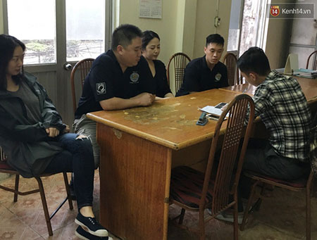 C&aacute;n bộ c&ocirc;ng an quận Ho&agrave;ng Mai đang lấy th&ocirc;ng tin sự việc.