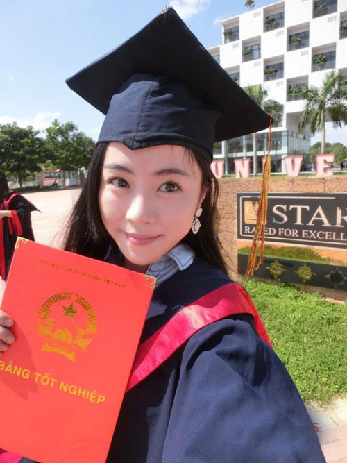 Đầu năm 2016, Minh Thu lại vừa gây tiếng vang khi tốt nghiệp Á khoa trường ĐH danh tiếng này