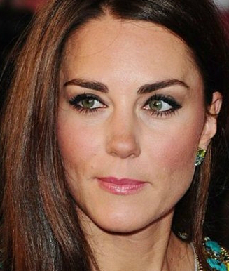 Công nương Anh Kate Middleton là người có đôi môi mỏng. Ảnh: Pricescope.