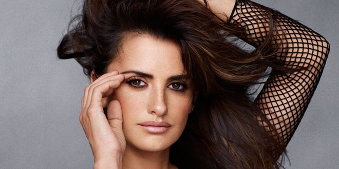 
Nhan sắc Tây Ban Nha khuynh đảo thế giới là nữ diễn viên Penelope Cruz. Ảnh: Harpersbazaar
