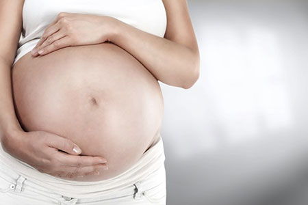 Phụ nữ có thai bị nhiễm formol có thể bị ảnh hưởng đến sự phát triển của bào thai.