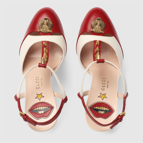 Đôi giày thuộc mẫu mới nhất nằm trong bộ sưu tập xuân 2016 của Gucci.
